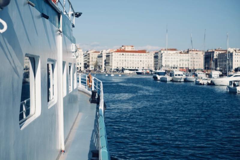 L'ilienne dans le vieux port de Marseille