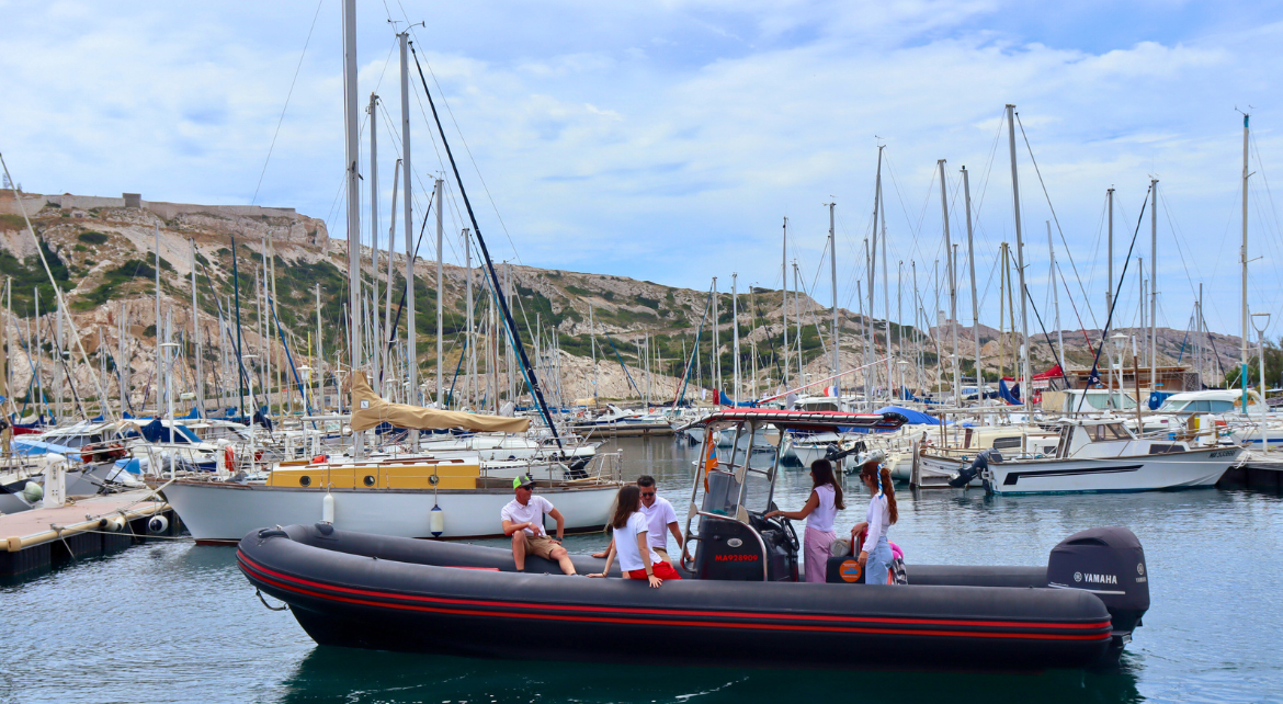 Le Calanques Express