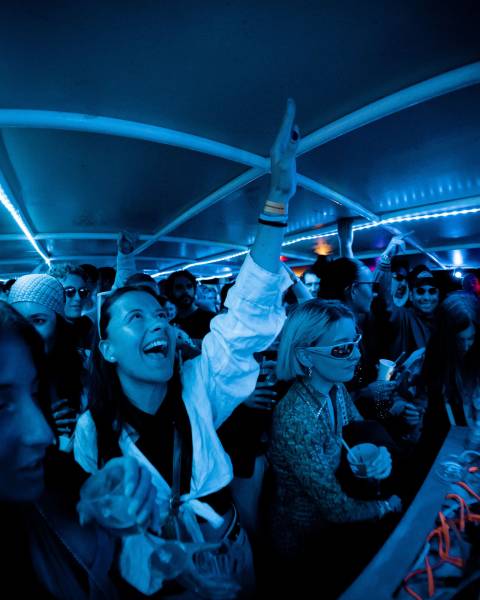 Fête bateau dans les calanques de marseille cassis